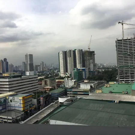 Manhattan Heights Araneta Cubao